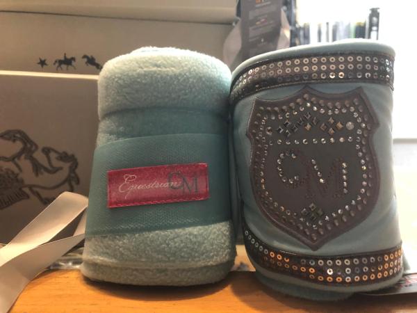 HKM Polarfleecebandagen CM Fashion 300 cm hellblau